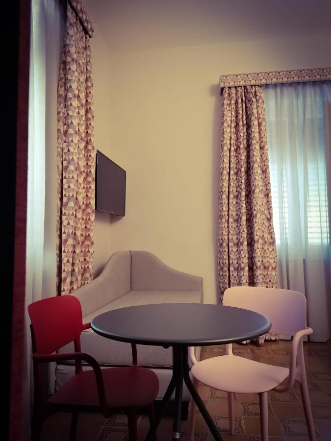 Bed and Breakfast Bri&Bri Mondello Palermo Exterior foto