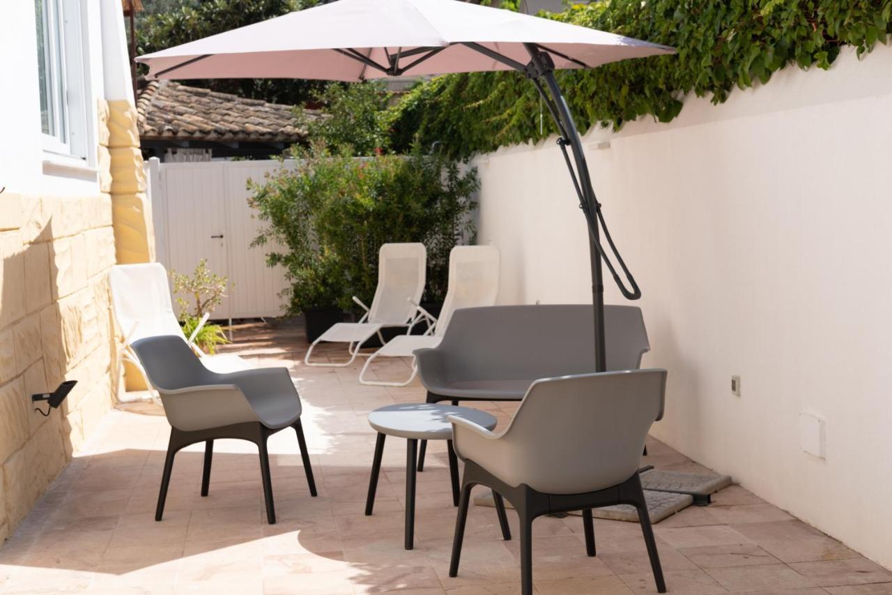 Bed and Breakfast Bri&Bri Mondello Palermo Exterior foto